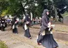HUT ke-77 RI, Santri Pondok Tahfizh Oase Qurani Kota Bandung Berjalan Kaki ke Cimahi