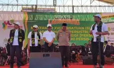 Puluhan Ribu Jamiyah Persis Ikuti Silaturahmi Nasional di Stadion Si Jalak Harupat Kabupaten Bandung
