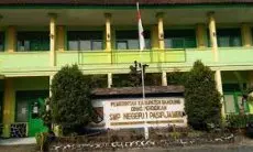 Para Ortu Siswa SMPN 1 Pasirjambu Mengeluh Buat Bayar Beli Seragam Rp800 Ribu