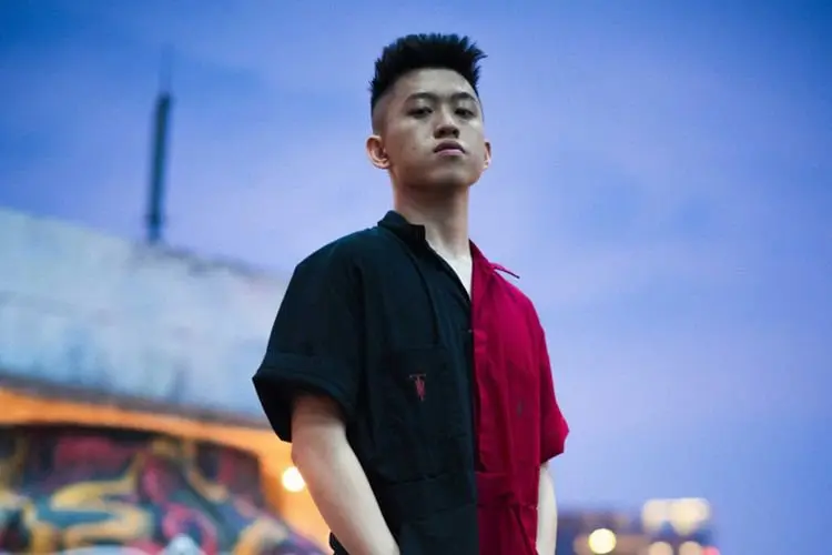Inilah Pengisi Soundtrack Film Shang-Chi yang Lagi Rame di Seluruh Dunia