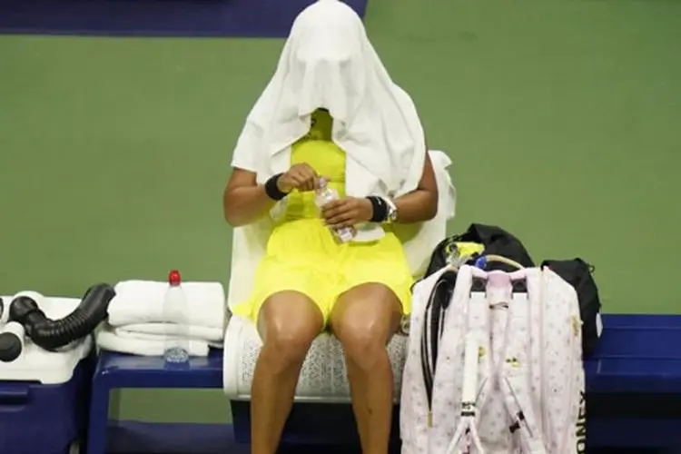 Naomi Osaka Nangis Lagi, Kini Mau Cuti Dulu Setelah Kalah di AS Terbuka