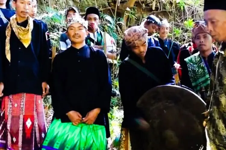 Hadapi Musim Kemarau, Masyarakat Kampung Jajaway  Gelar Ritual Ngamandian Goong Sibeser