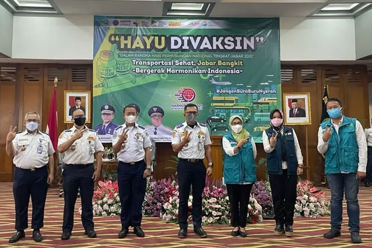 Dukung 500 Ribu per Hari Vaksinasi, Dishub Jabar Gelar Gebyar Vaksinasi