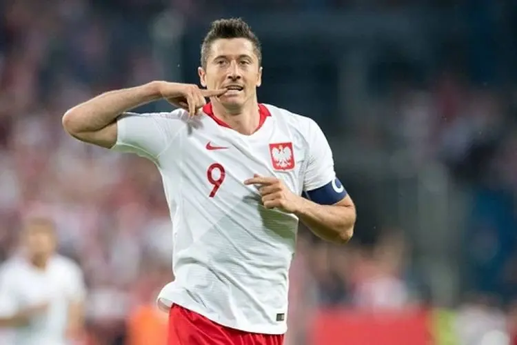 Jadwal Kualifikasi PD Qatar 2022 Kamis Dini Hari Nanti, Big Match Polandia vs Inggris