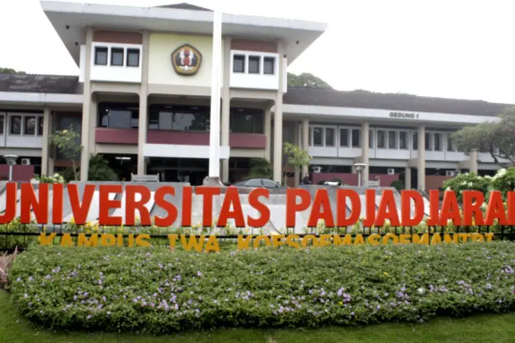 Raih Anugerah "Garuda Pelindung" dari LPSK RI, Dosen FH Unpad: Terima Kasih Atas Anugerah yang Diterimanya