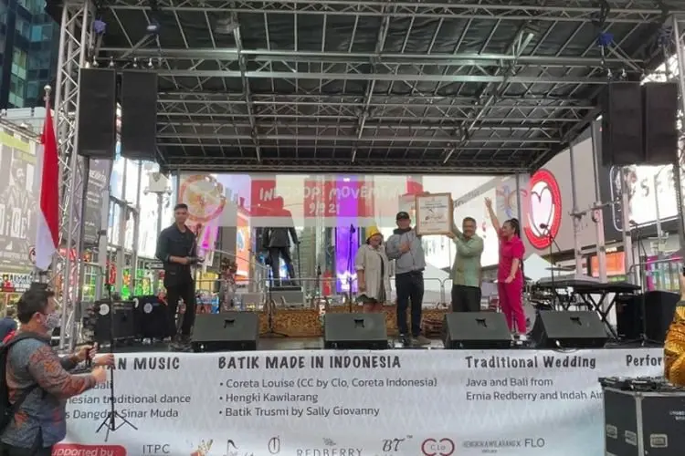 Ada Cafe Dangdut di New York, Peluang Artis-artis Dangdut Indonesia Go Internasional