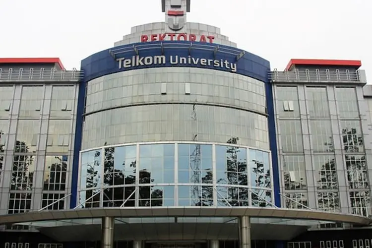 Dengan Prokes Ketat, Tel-U Siap-siap Gelar Perkuliahan Tatap Muka di Kampus secara Terbatas
