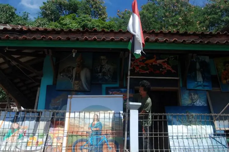 Foto: Aktivitas Kampung Lukis Jelekong saat Pandemi Covid-19