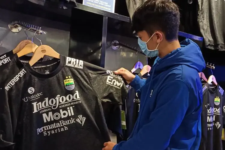 Persib Resmi Luncurkan Jersey Ketiga di Laga Liga 1 2021-2022