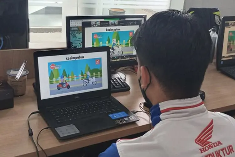 Ajak Mahasiswa Cari Aman, DAM Berikan Edukasi Safety Riding Secara Daring