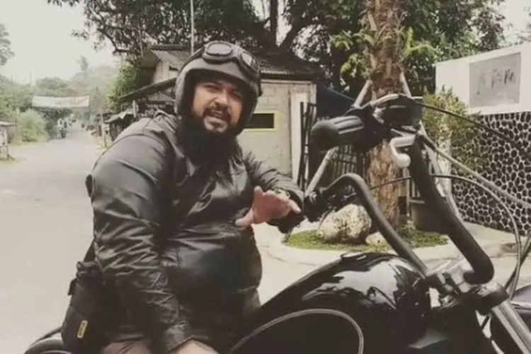 Ketika Ustaz Subhan Bawazier Dapat Pertanyaan Lucu dari si Jones alias Jomblo Ngenes