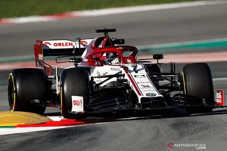 Negatif Covid-19, Raikkonen Mengaspal Lagi di Grand Prix Rusia