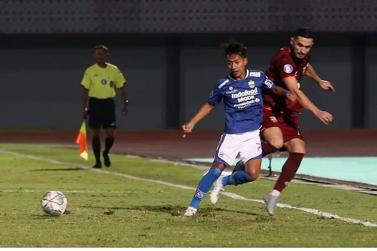 Persib vs Borneo FC Imbang,  Bobotoh Kecewa, Ramai-ramai Sebut Maung Bandung 'BUTUT'