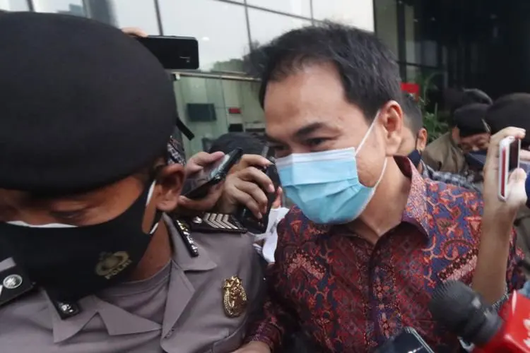 Mangkir dari Panggilan Pemeriksaan, KPK Minta Azis Syamsuddin Kooperatif
