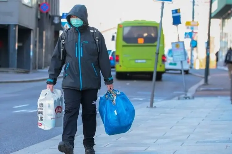 Kembali ke Kehidupan Normal, Norwegia Cabut Pembatasan Covid 19