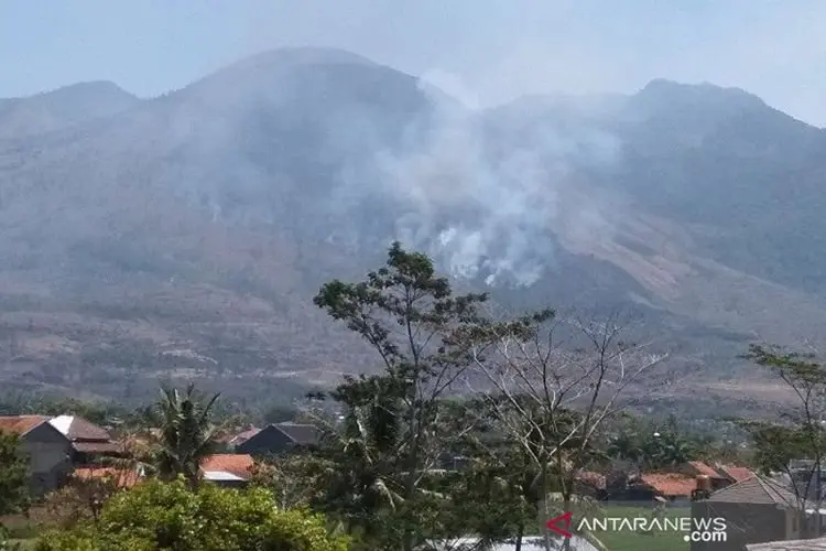 Pendaki Hilang di Gunung Guntur Ditemukan