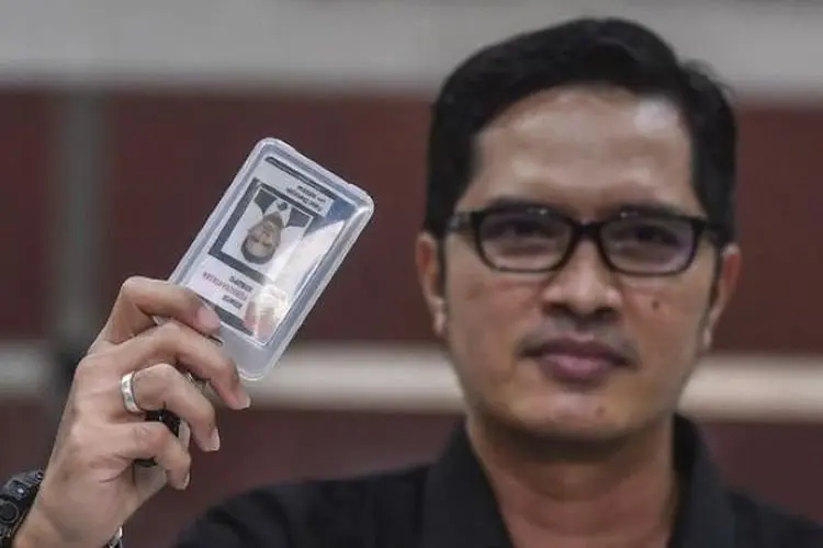 Jleb! Disindir Komisaris PT Pelni, Febri Diansyah: Tidak Perlu Ngemis Jabatan BUMN