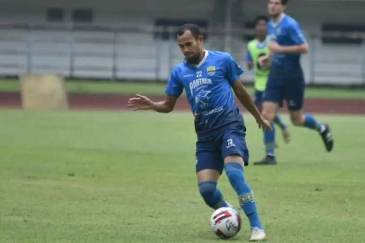 Supardi Akui Persib dalam Tekanan Tinggi Jelang Ladeni Tira Persikabo