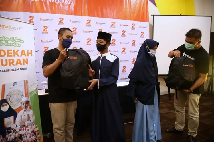 Foto: Program Amalsholeh.com Jembatani Kebaikan Para Donatur