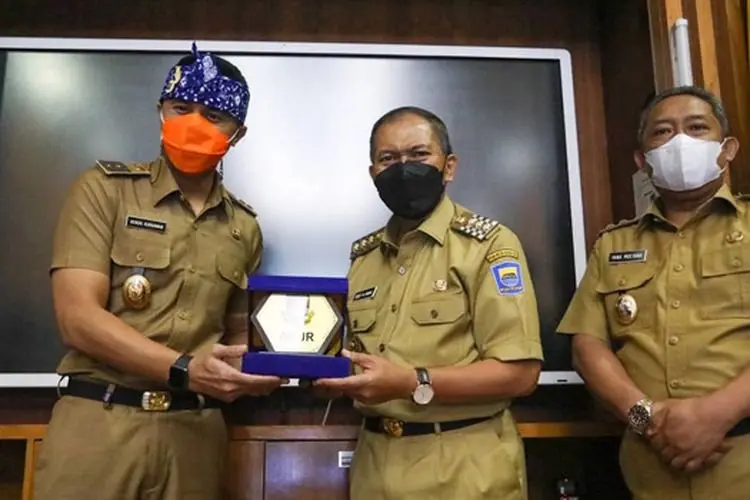 Kembangkan Potensi Daerah, Kota Bandung dan KBB Jalin Kerja Sama Strategis