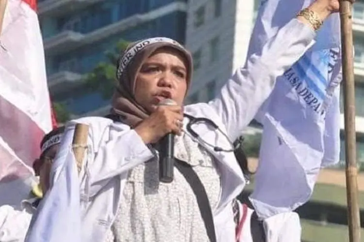 Polisi Larang BEM SI Gelar Aksi, dr Eva:Â Matinya Demokrasi di Negara yang Katanya Demokratis