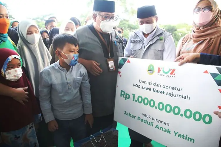 Foto: Program Jabar Peduli Anak Yatim