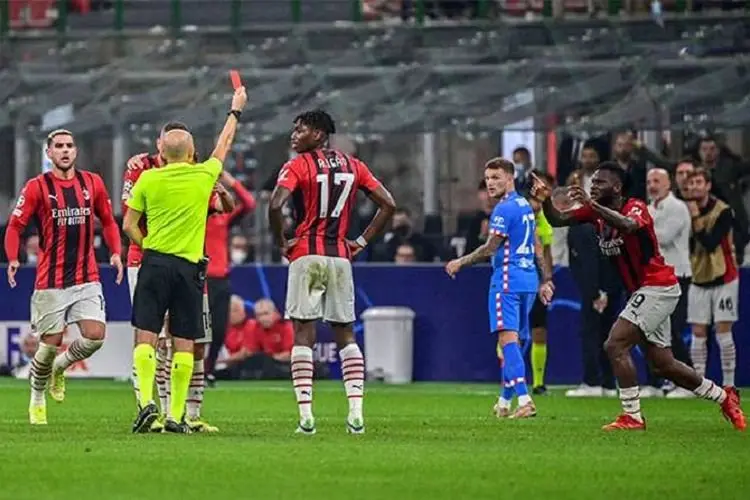 Milan vs Atletico Madrid, Rossoneri Geram Merasa Dirampok Wasit!