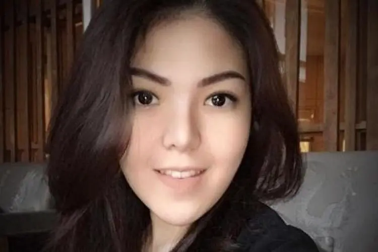 Galak! Sambil Gebrak Meja Tina Toon Kritik Kebijakan Anies Baswedan: Balapan Enggak Bikin Kenyang!