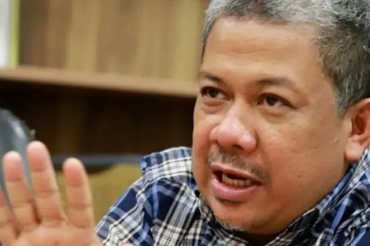 Menkopolhukam Sebut Uji Materi Yusril Gak Ada Gunanya, Fahri Hamzah: Pak Moeldoko dan Prof Mahfud yang Kompak