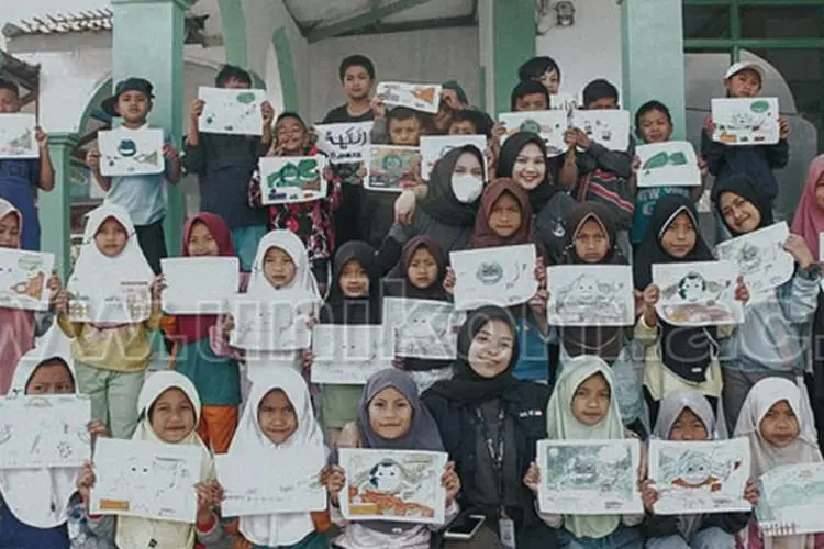 Pergi ke Kampung, Mahasiswa Ilmu Komunikasi Unikom Belajar Mengabdi untuk Negeri