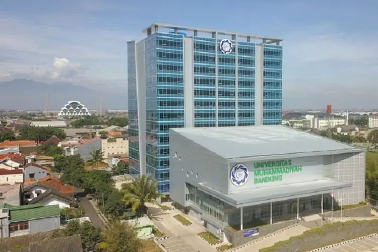 UM Bandung Gelar Perkuliahan 'Hybrid' Pertengahan Oktober 2021