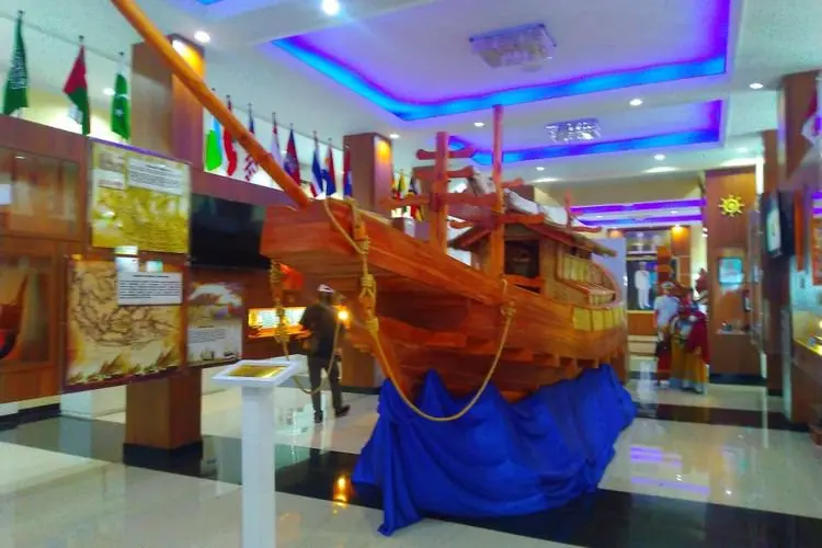 Museum Mugaba Banuraja, Wisata Edukasi di Atas Kapal TNI AL yang Instagramable