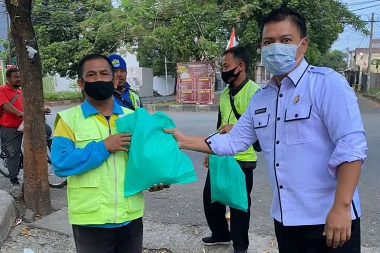 Siswa Sespimmen Lemdiklat Polri Berbagi Baksos