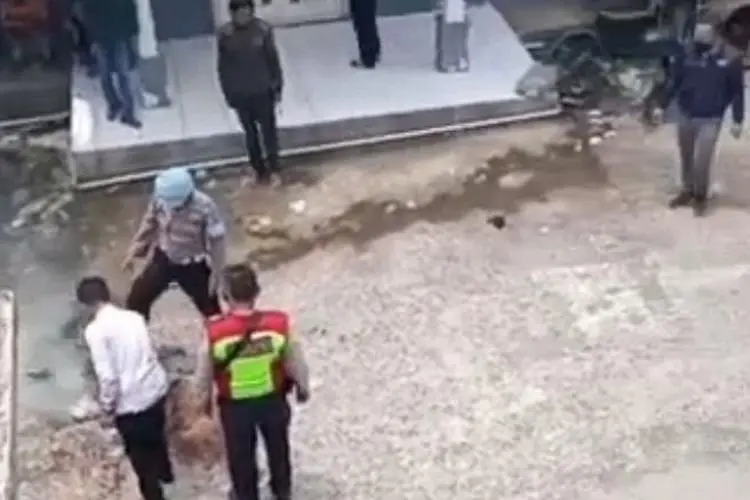 Aneh...Oknum yang Rusak Kantor Desa Bojong Koneng Bukan Warga Setempat?
