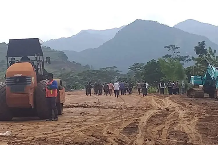 Sengketa Lahan Belum Termediasi, Warga Bojong Koneng Keburu Anarkis