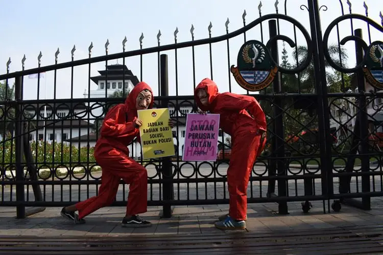 Foto: Unjuk Rasa Aktivis Peduli Lingkungan