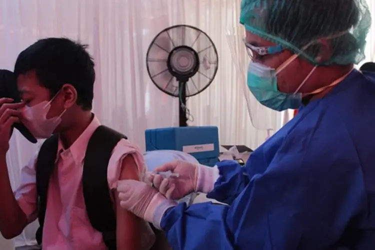 Garut Sediakan 500 Dosis Vaksin Pfizer di Sentra Vaksinasi Pendopo