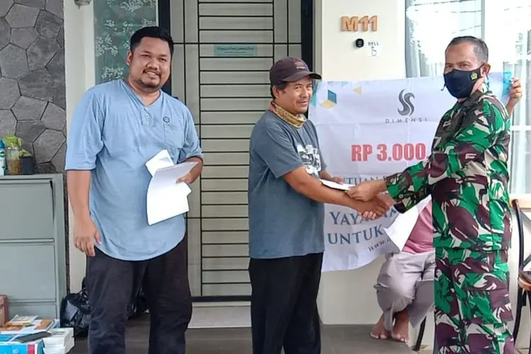 Yayasan Dimensi Berikan Bantuan Pinjaman Modal Tanpa Bunga Untuk UMKM