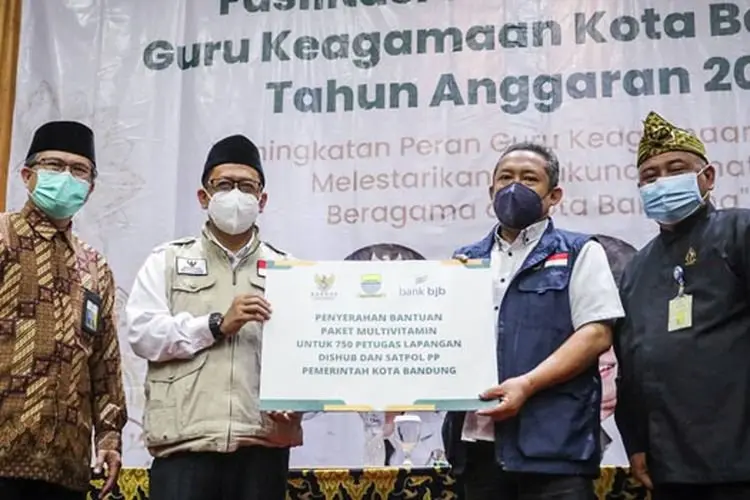 Wujudkan Bandung Kota Agamis, Pemkot Bandung Bina dan Fasilitasi Guru Agama