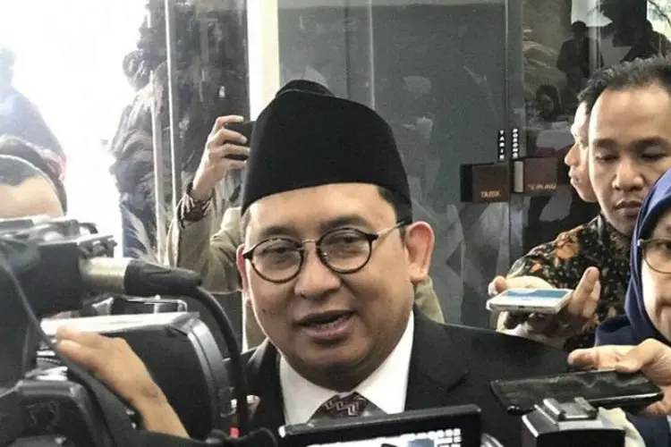 Mantan Ketum FPI Bebas, Fadli Zon Sebut Sobri Lubis Tahanan Politik