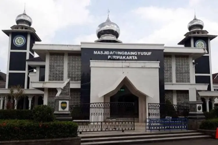 Buat yang Sering Ketiduran Saat Khutbah Jumat, Ternyata Begini Hukumnya....