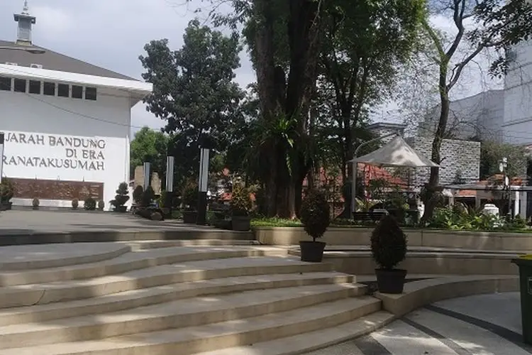 Taman dan RTH di Bandung Masih Tutup, Wali Kota: Masyarakat yang Sabar...