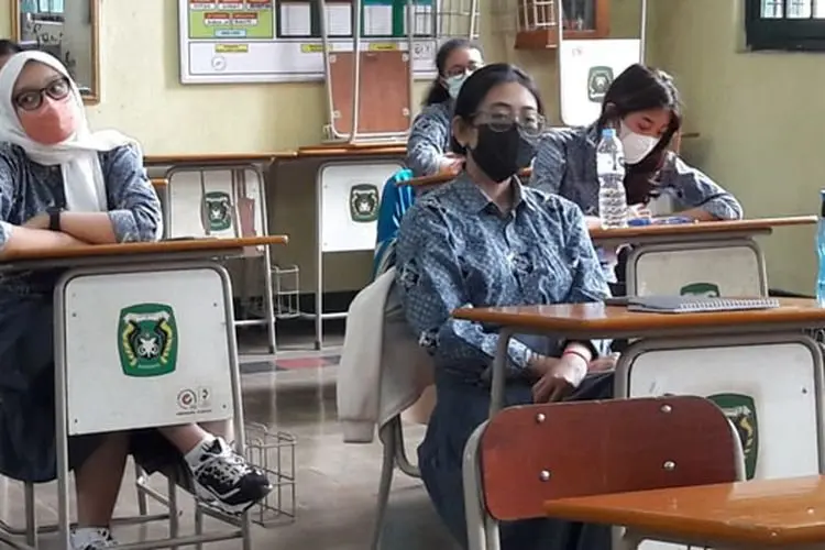 Sekitar 80 Persen Siswa-siswi SMAN 5 Bandung sudah Divaksin Tahap Kedua