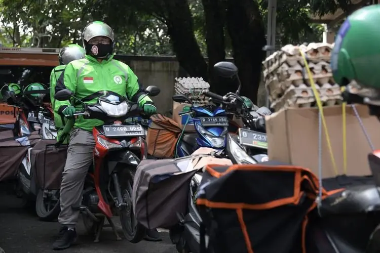 DPRD Kota Bandung Apresiasi Bansos TNI untuk PKL dan Warung