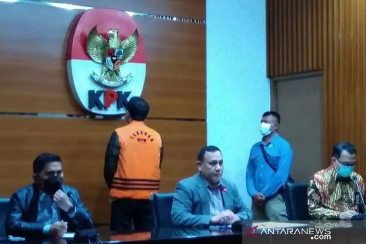 Hari Ini KPK Panggil Azis Syamsuddin, Apa Saja Agendanya?