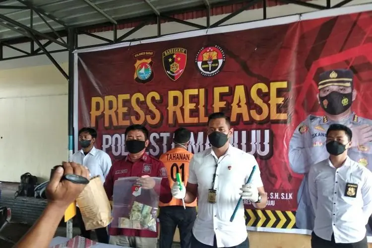Sukurin, Pria Ini Ditangkap Polisi Lantaran Sering Mencuri Kotak Amal Masjid