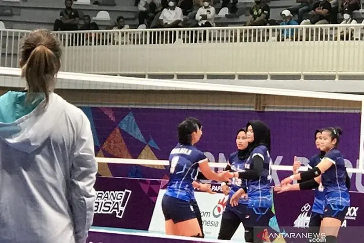Adu Cantik Pemain Jabar dan Jateng di Final Voli Putri PON XX Papua
