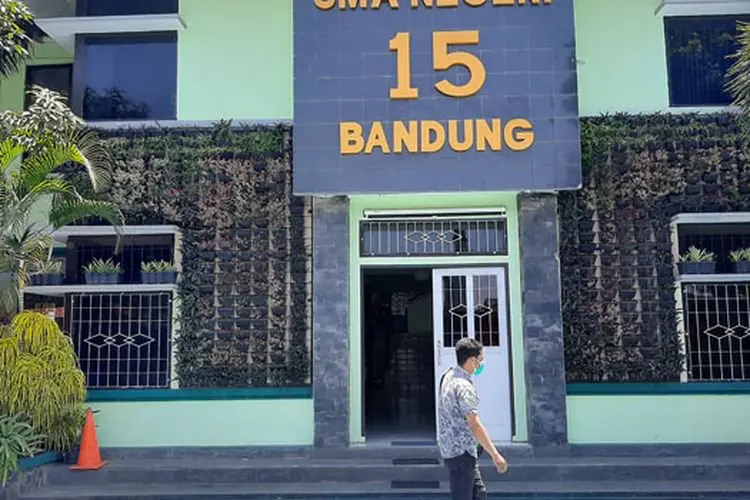 Siap Laksanakan PTM Terbatas, 98 Persen Siswa-siswi SMAN 15 Bandung Sudah Divaksin