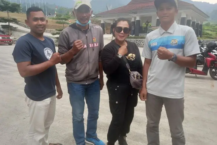 Paranormal Cantik ini Dukung Ayat Supriyatna jadi ASN Kabupaten Bogor