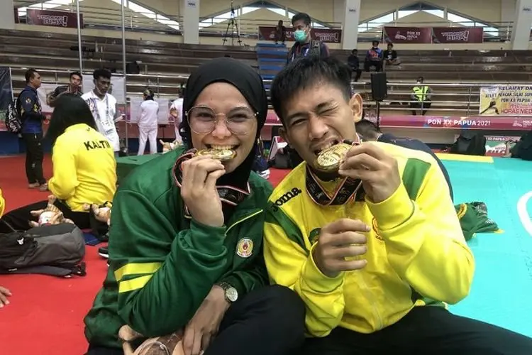 Langka! Suami Bela Kaltim, Istri Perkuat Jateng, Sama-sama Raih Emas Pencak Silat PON XX Papua